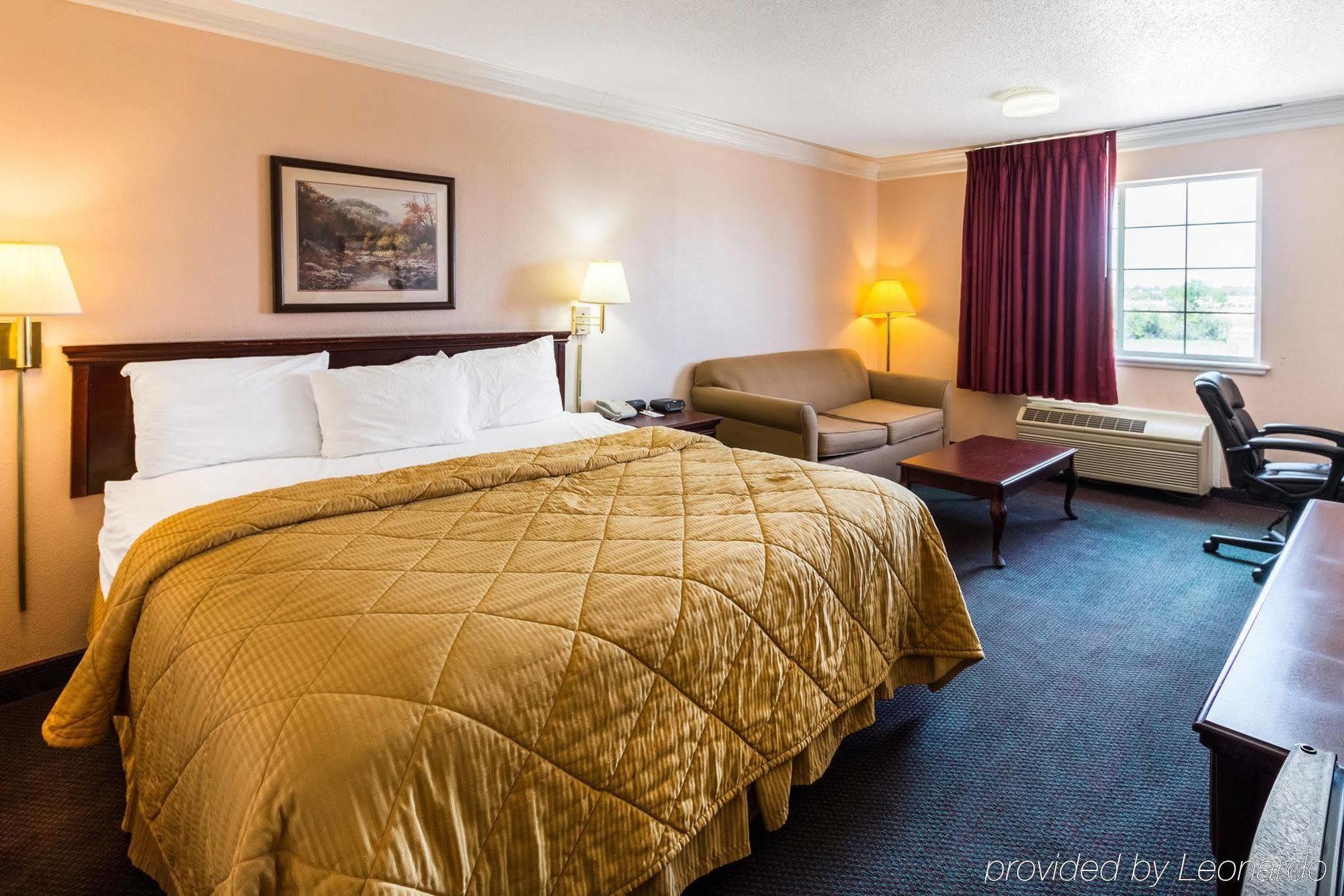 Rodeway Inn Stephenville Extérieur photo