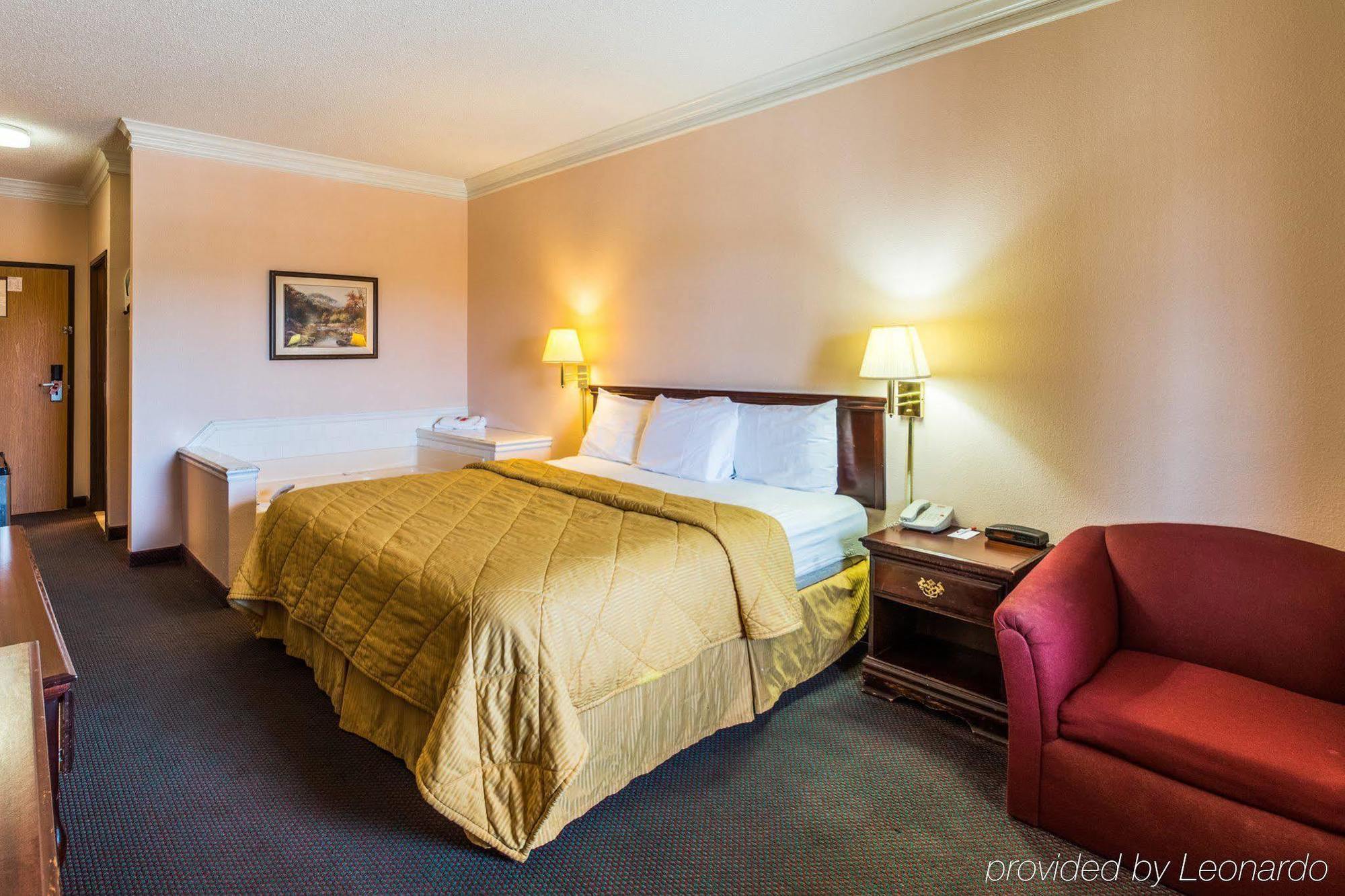 Rodeway Inn Stephenville Extérieur photo
