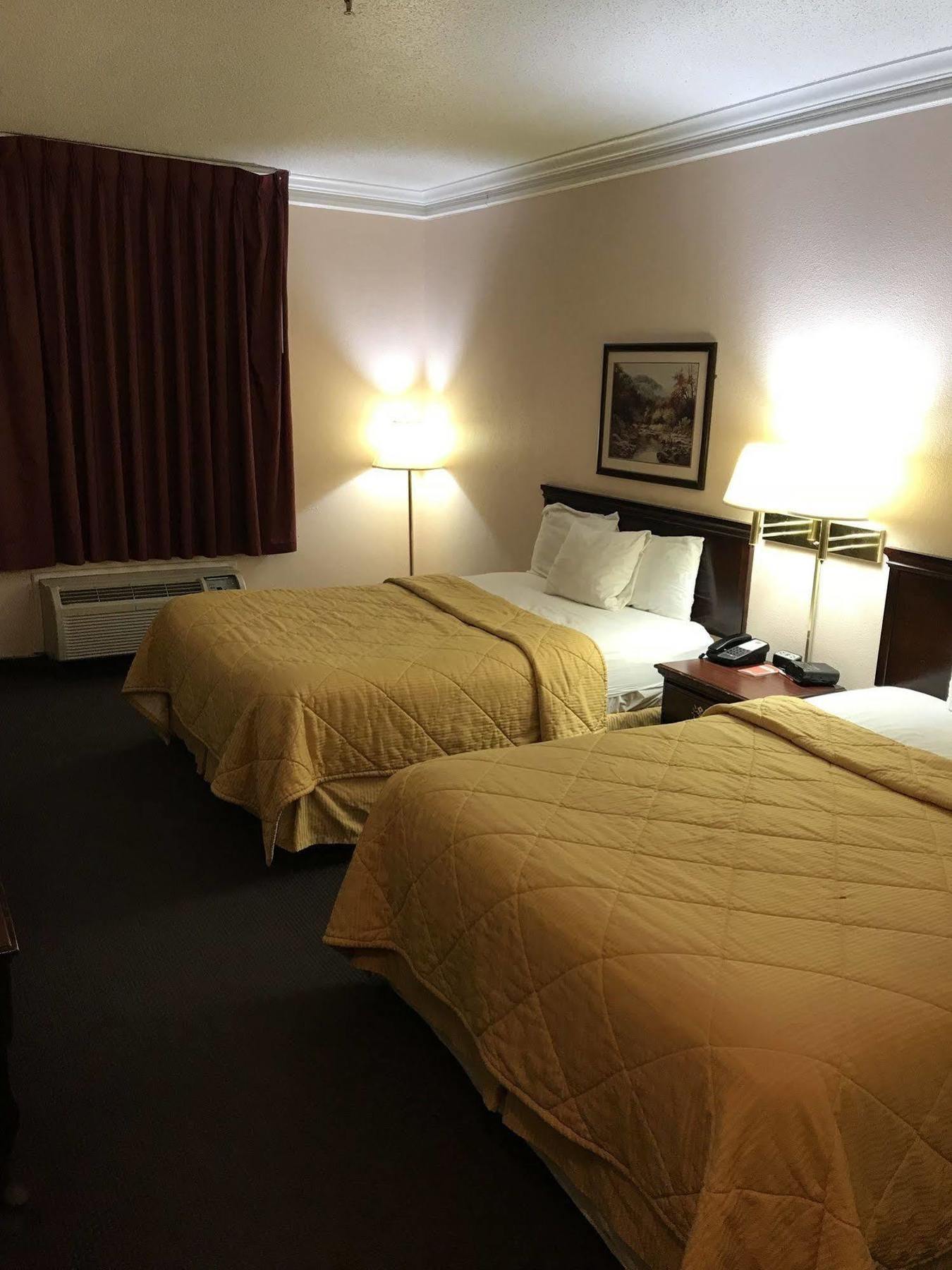 Rodeway Inn Stephenville Extérieur photo